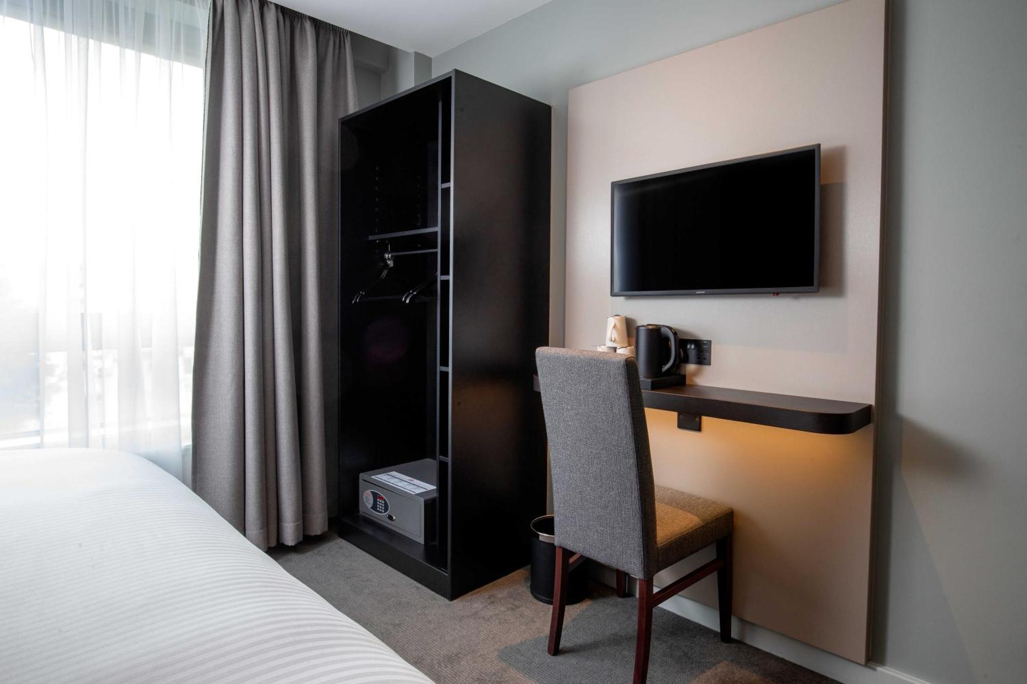 Royal National Hotel Londra Esterno foto