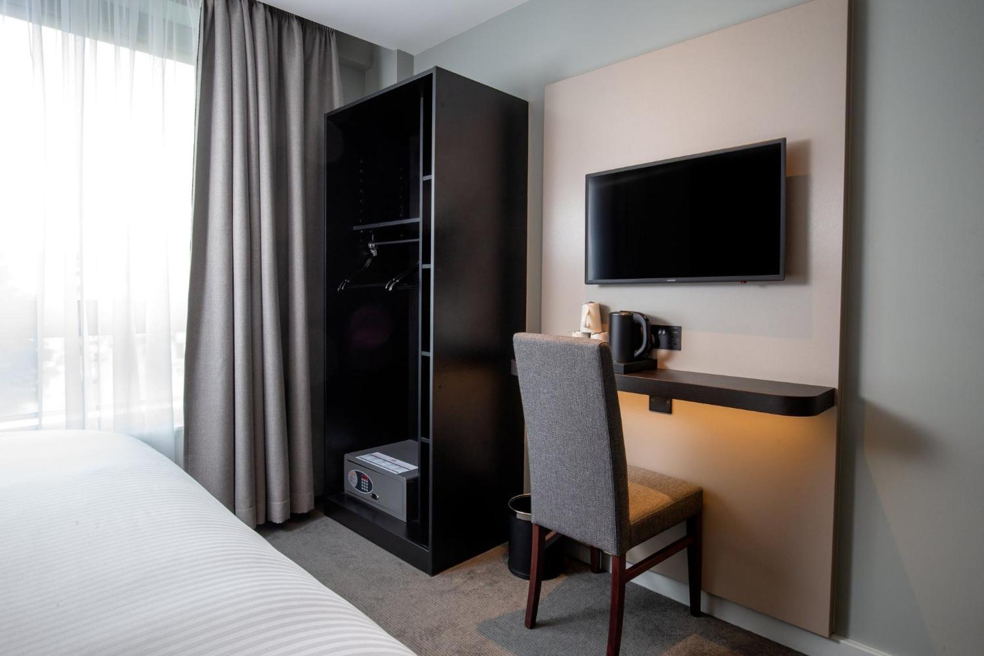 Royal National Hotel Londra Esterno foto